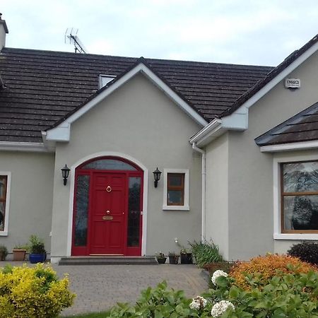Rossmore Bed And Breakfast Castlepollard Exterior photo